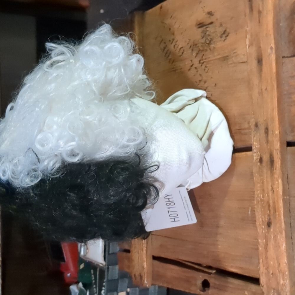 Curly Cruella Wig